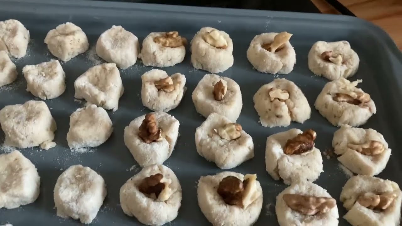 Моя кухня! Мій варіант печива «погачо», яке колись ми, діти, дуже любили. Основа - шкварки!