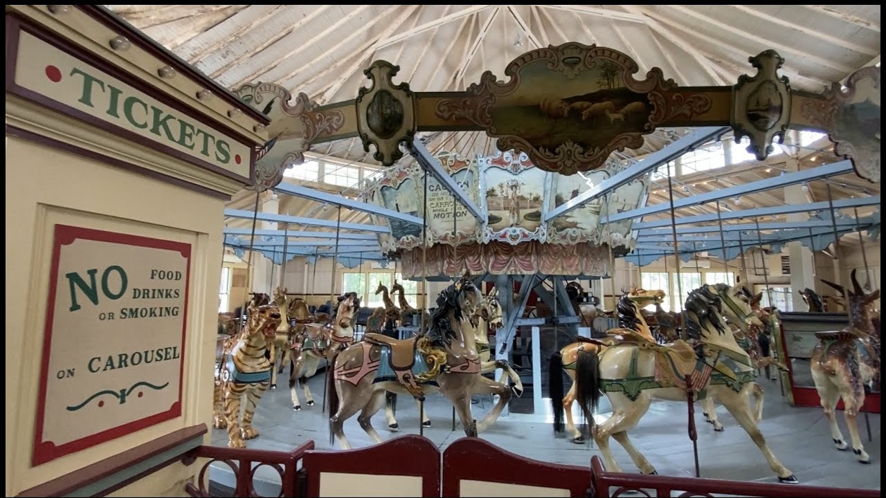 Quick tour of Highland Park with a ride on the 1909 Dentzel Carousel - Meridian MS