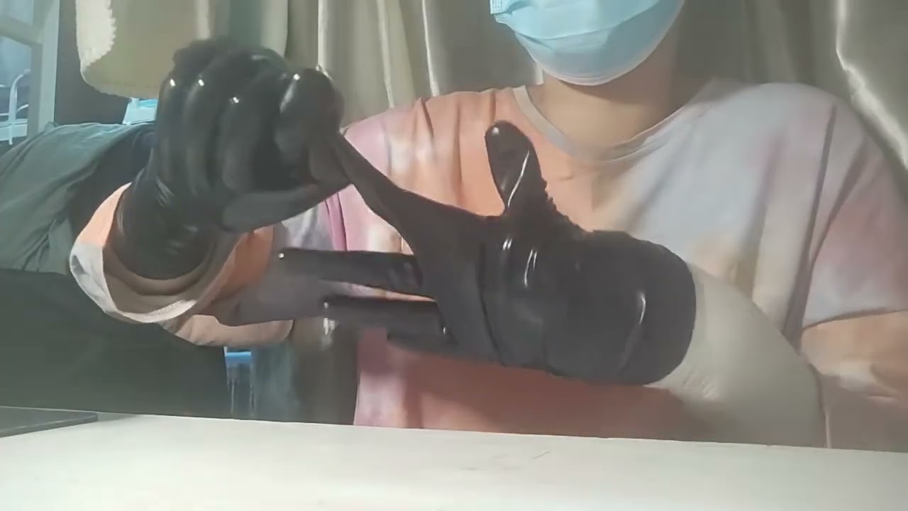 Glove ASMR