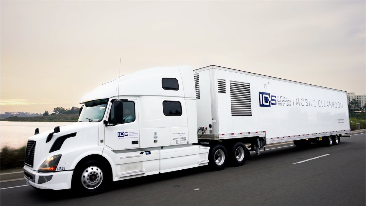 The Mobile Cleanroom