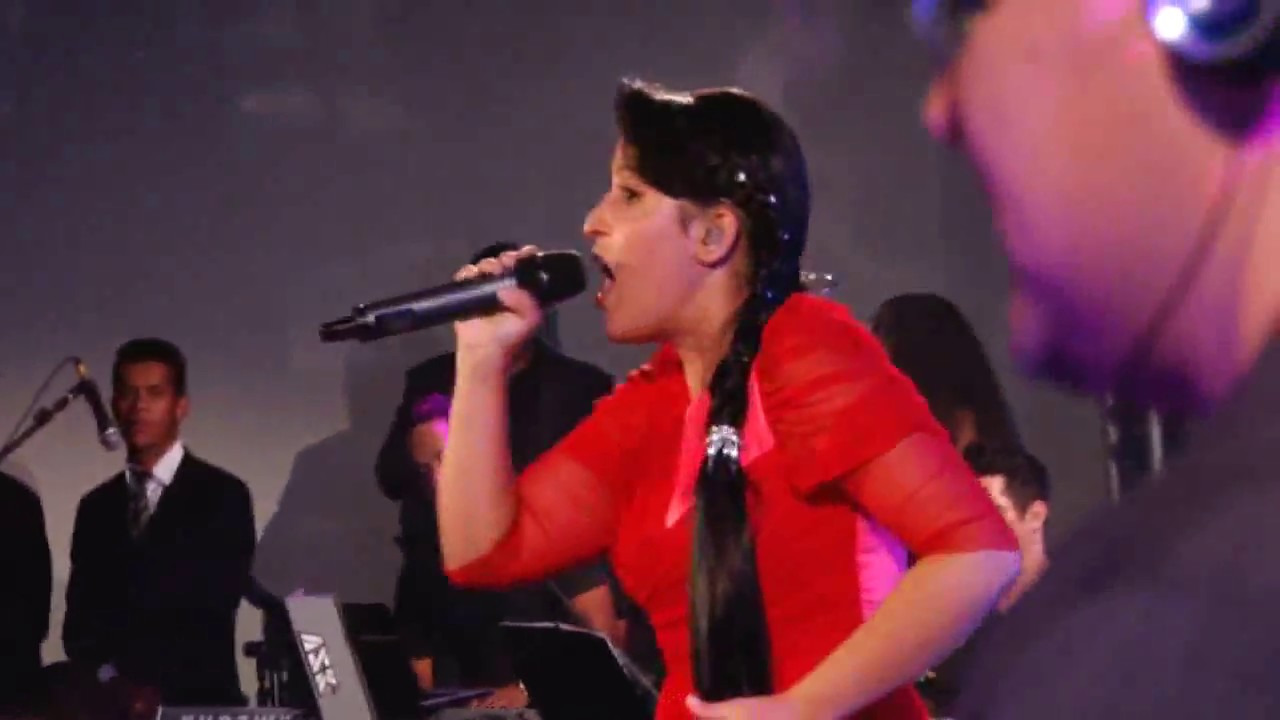 Tangela Vieira - Chamado por Deus | DVD Ao Vivo Em Goi&acirc;nia