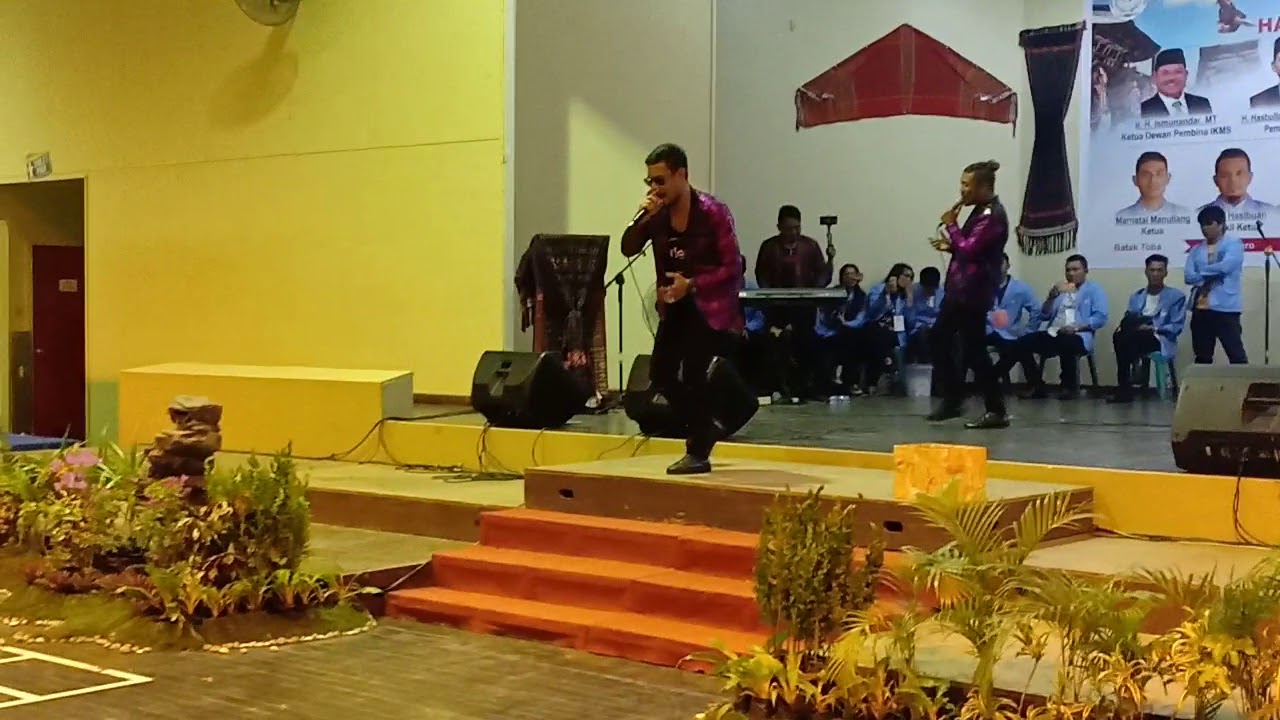 Dibantai oleh Nabasa Trio - Didia Rokaphi