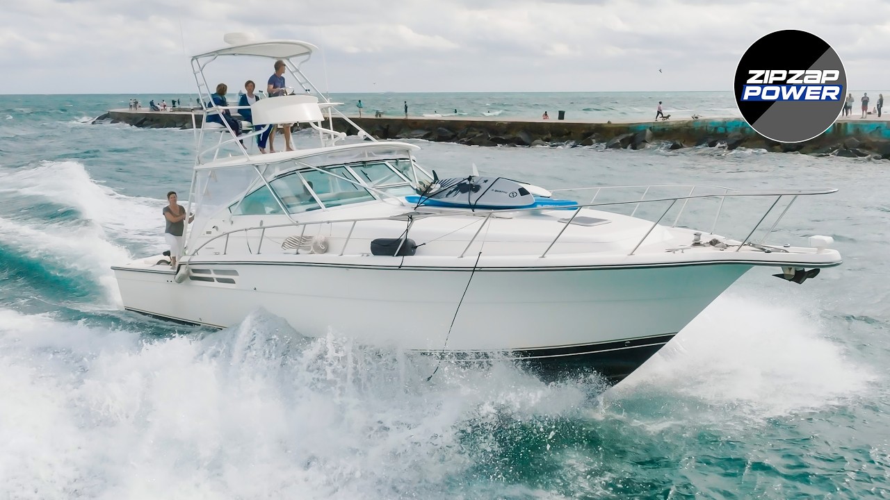 Down they go | Haulover Boats | ZipZapPOWER Classic Style