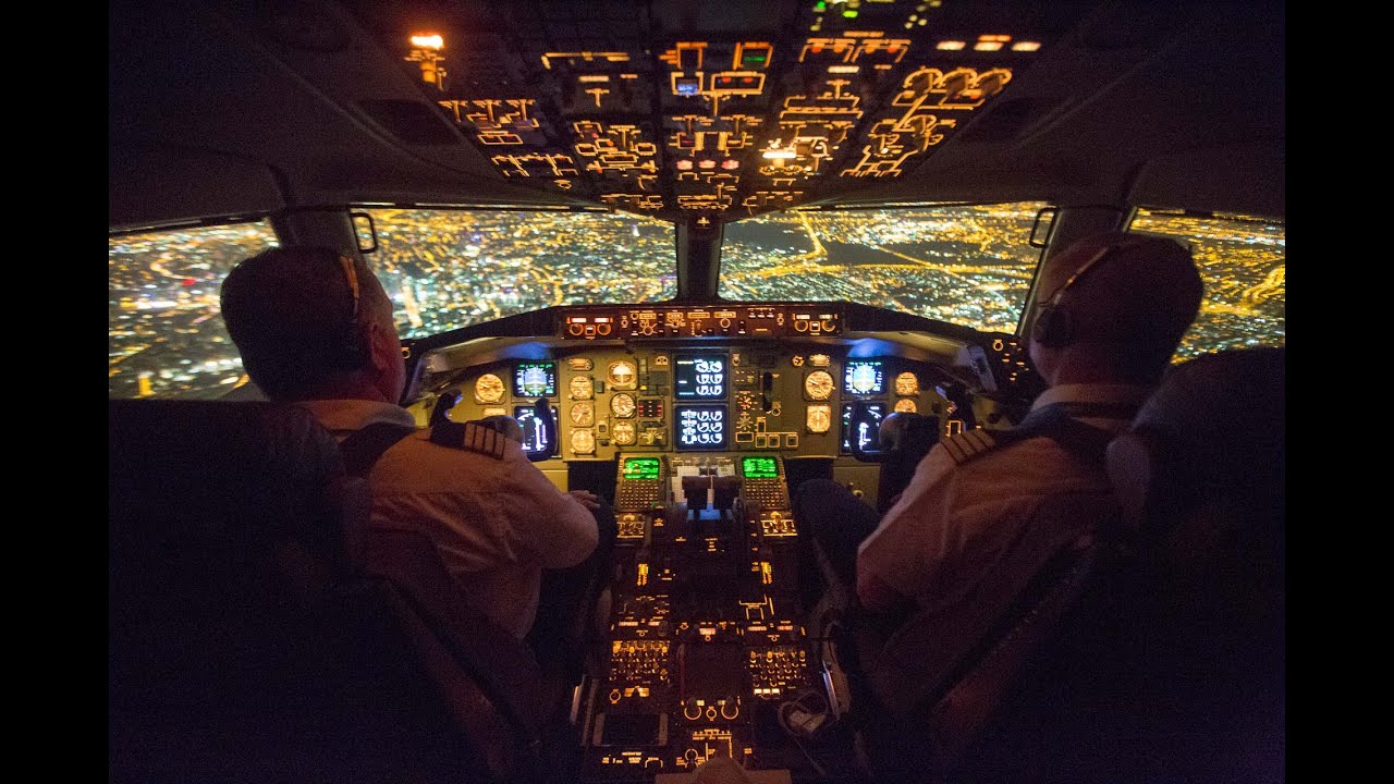 Arkia Boeing 757-300 Landing At Tel Aviv Ben Gurion Airport