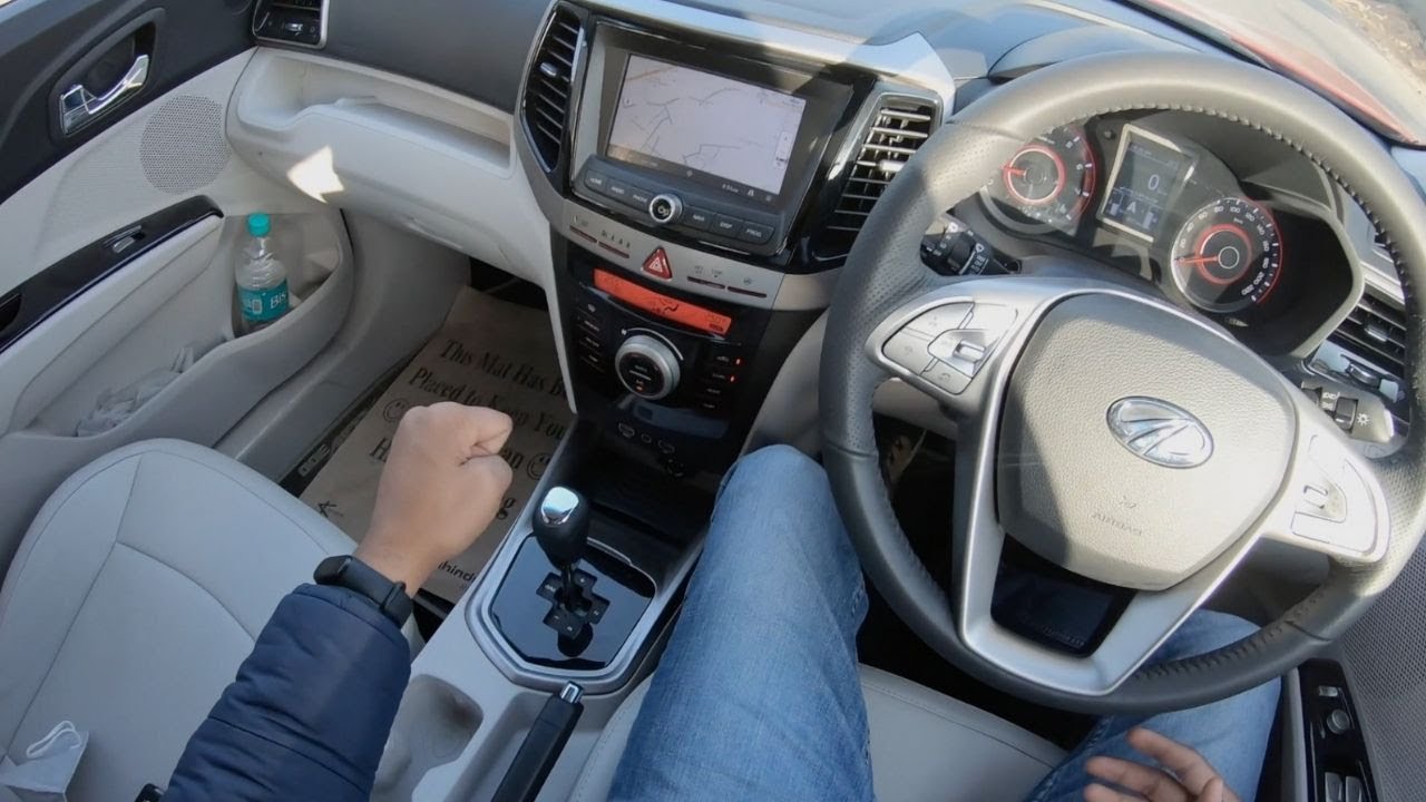 Mahindra XUV300 Petrol AutoShift (AMT) Drive Impressions | Gagan Choudhary