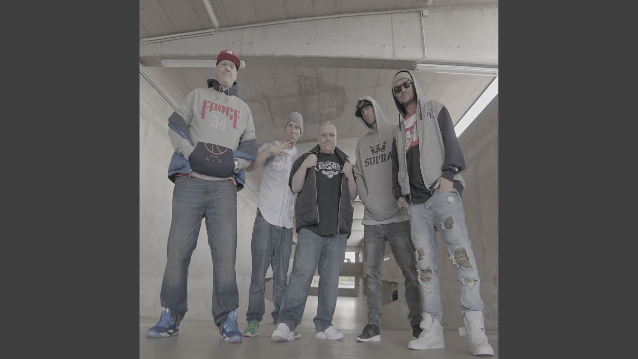 R.A.P. (feat. Siska Finuccsi, Tibbah, Phat)