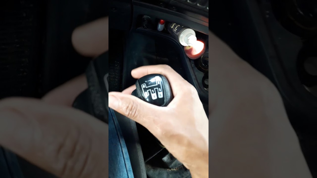 كيفاش نقوم بتبديل السرعة للشاحنة SCANIA G400 6 VITESSES