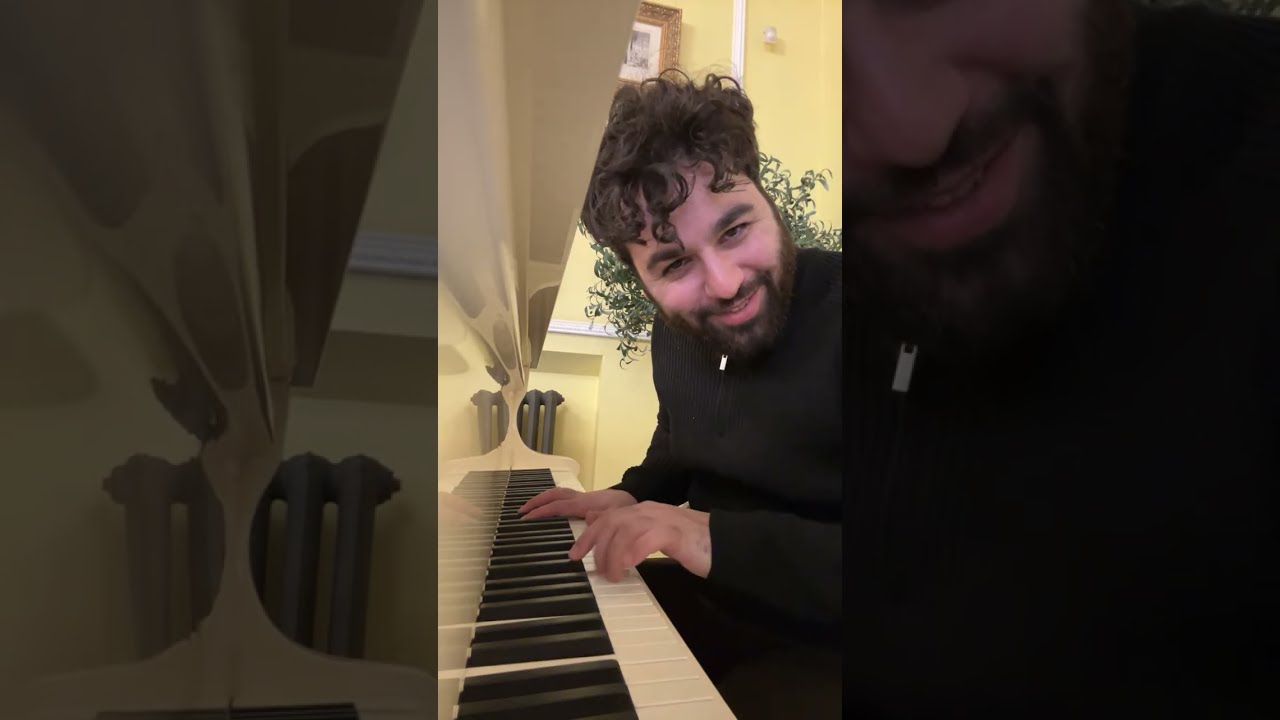 Играю на рояле на рублевке