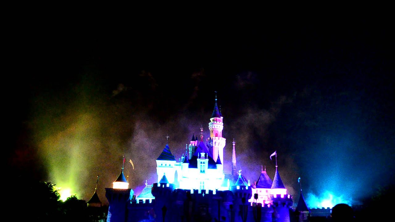 香港迪士尼-星夢奇緣煙火秀(HD)Hong Kong Disneyland - Disney in the Stars fireworks show