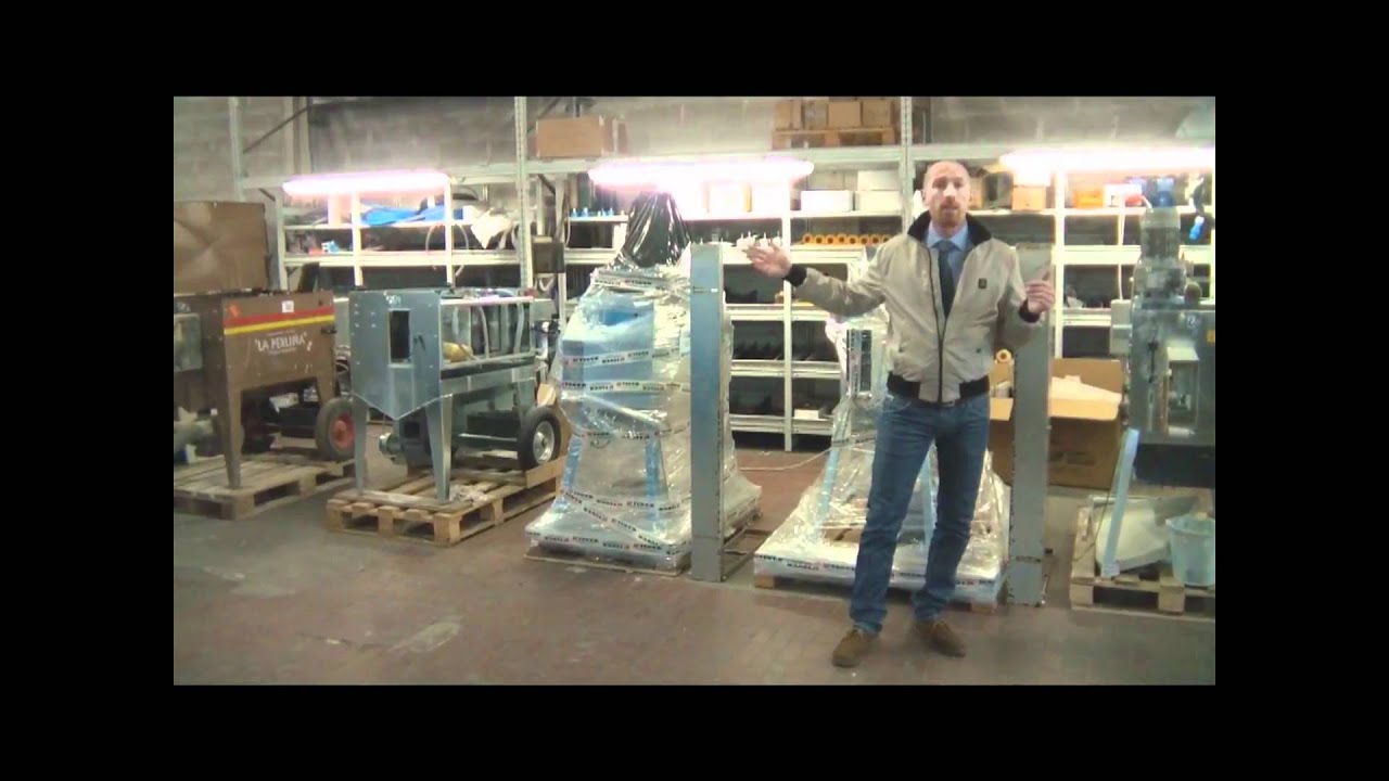 Paoloni Andrea presente ses machines de traitement pour bois