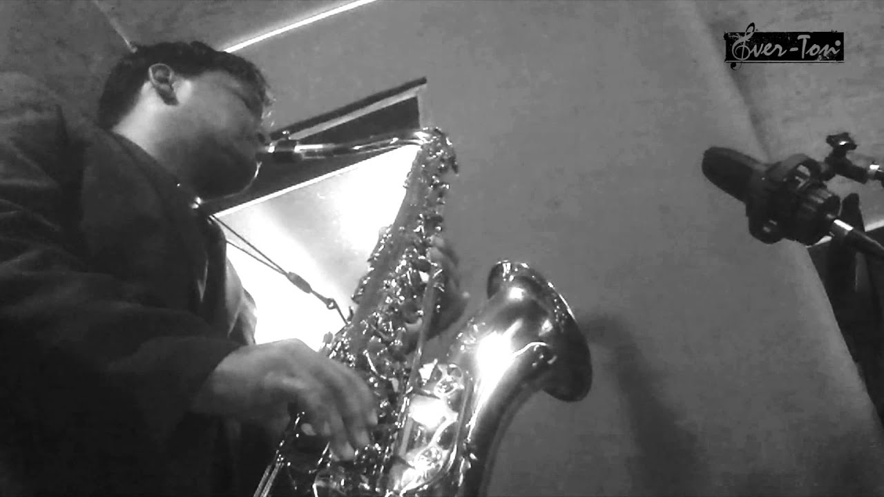 Love Never Felt So Good (sax cover) &Iacute;NDIO SEE
