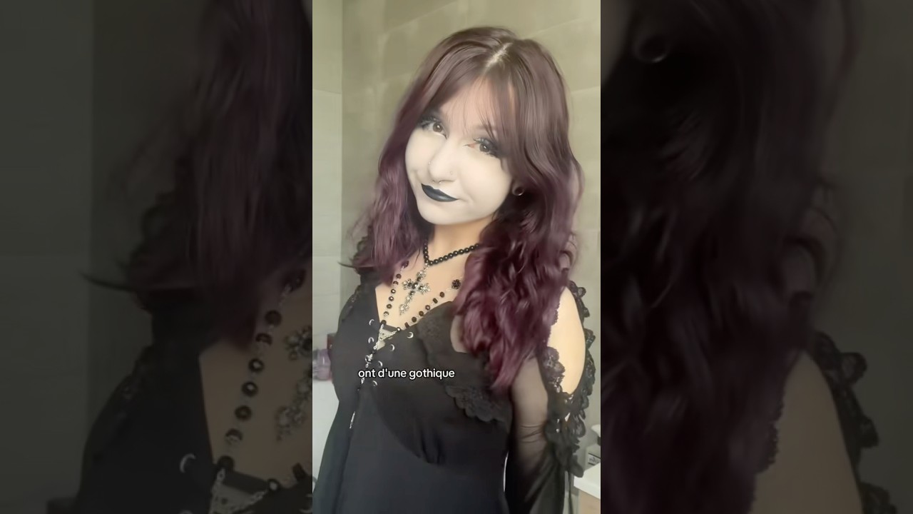 gothique = s'habiller en noir ?? # #makeuptutorial #altgirl #goth #gothique #tradgoth #altgirl