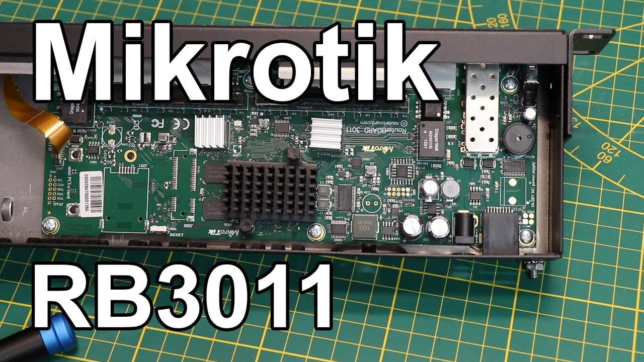 Mikrotik RB3011UiAS-RM wewnątrz