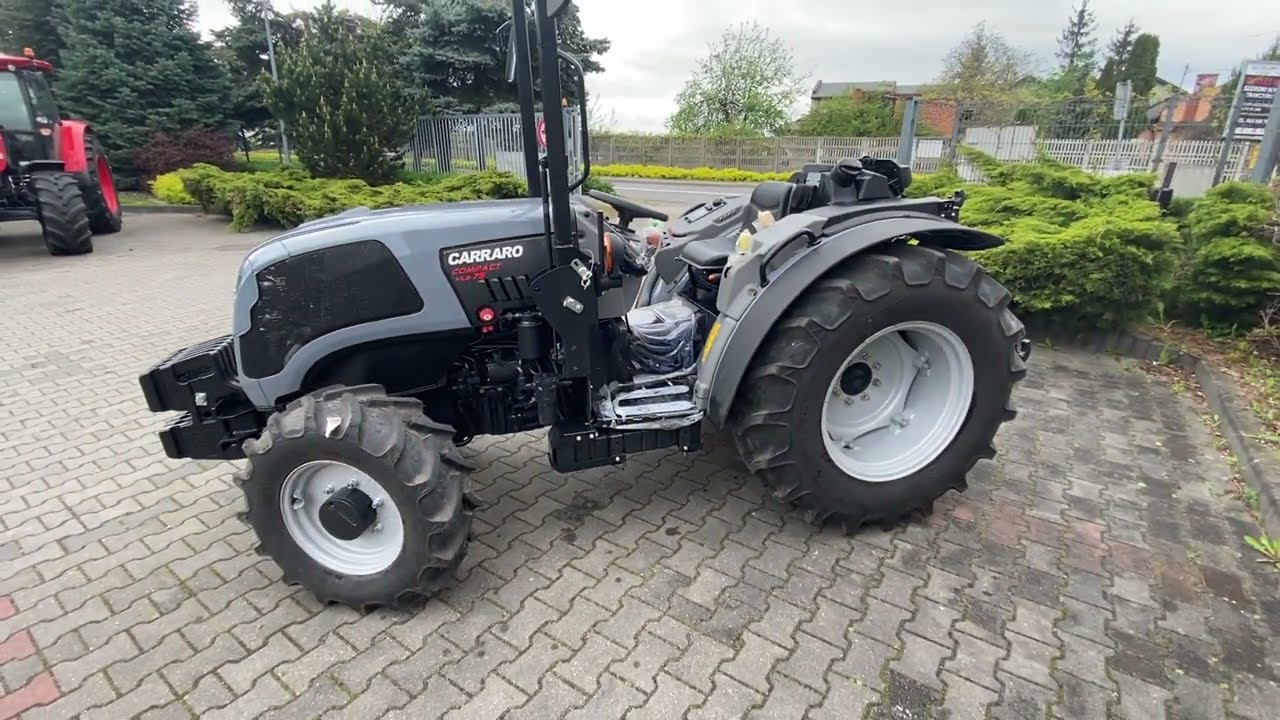 Ciągnik do papryki pod folię Carraro Compact VLB 75