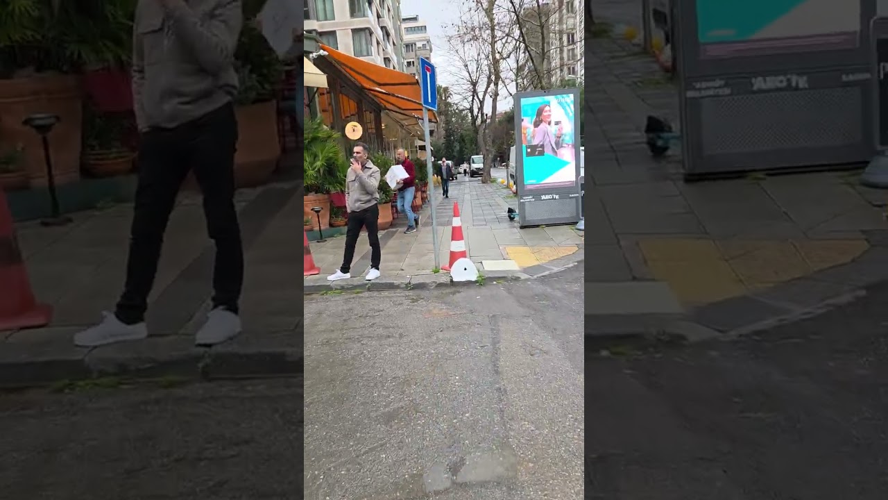 Suadiye kadıköy plajyolu sokak mekanlar sahilden bağdat caddeye doğru  #bagdatcaddesi #street 