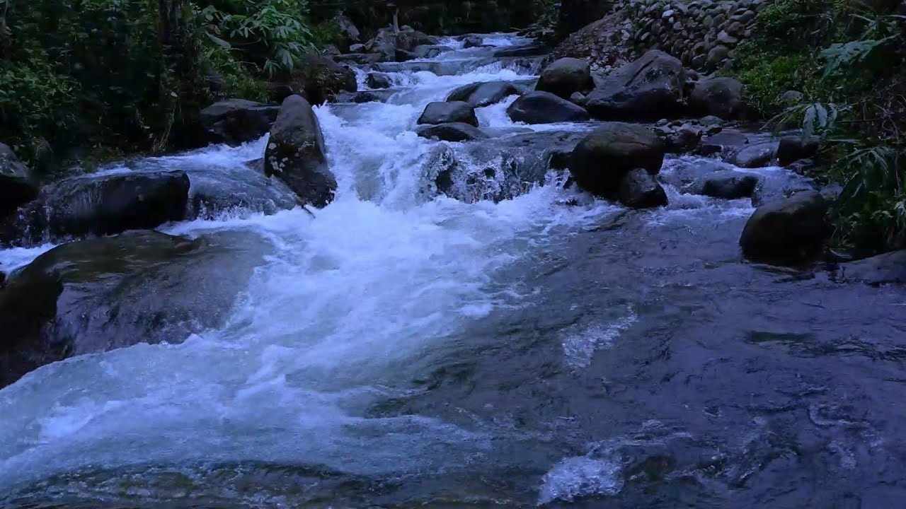 Mountain River Flow for Pure Relaxation