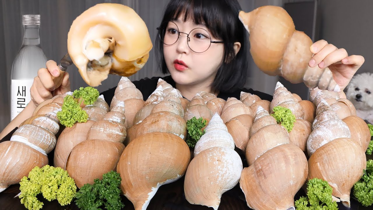 Приготовленные на пару морские улитки и рюмка соджу🐚Mukbang ASMR