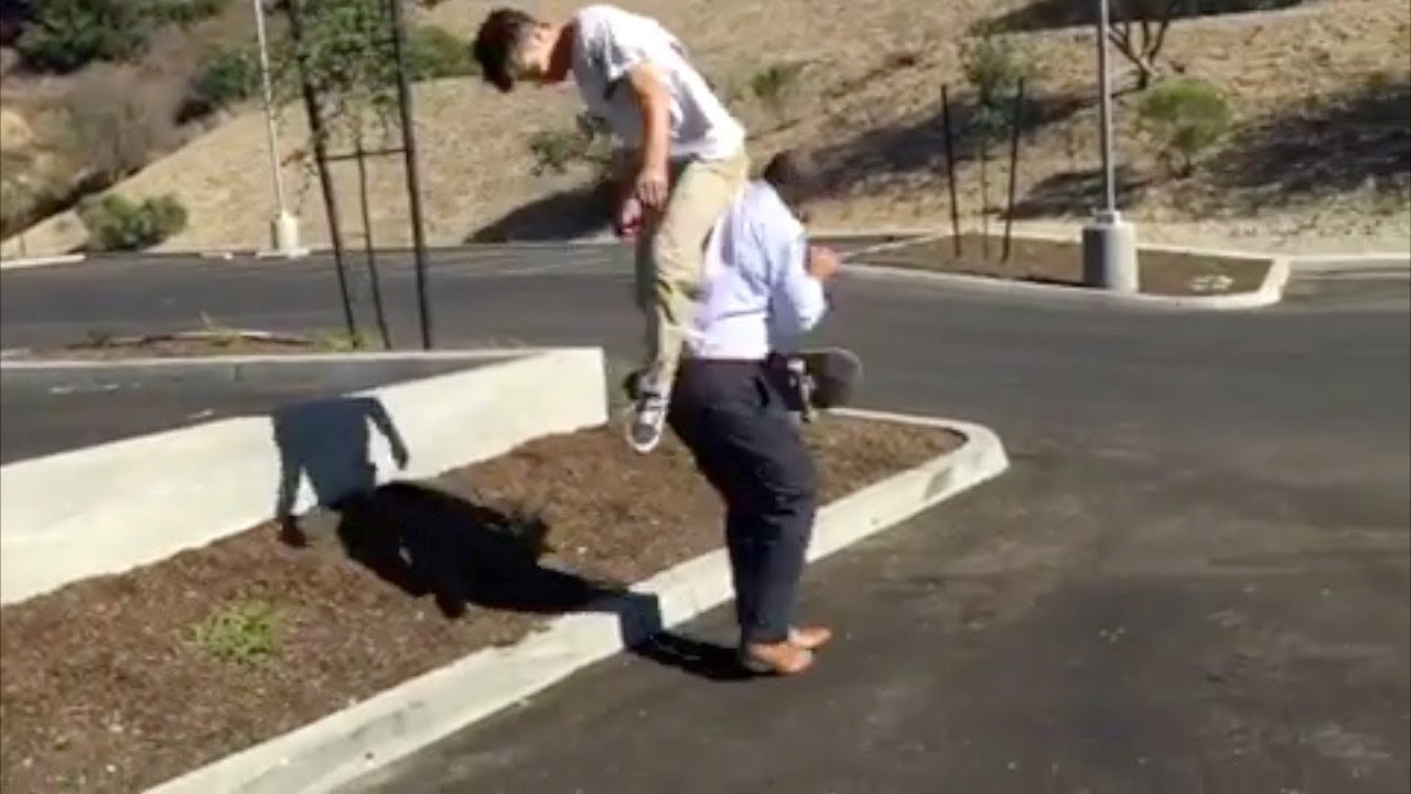 ⁉️ Brandon Burleigh 🎥 Stone Hendrikx