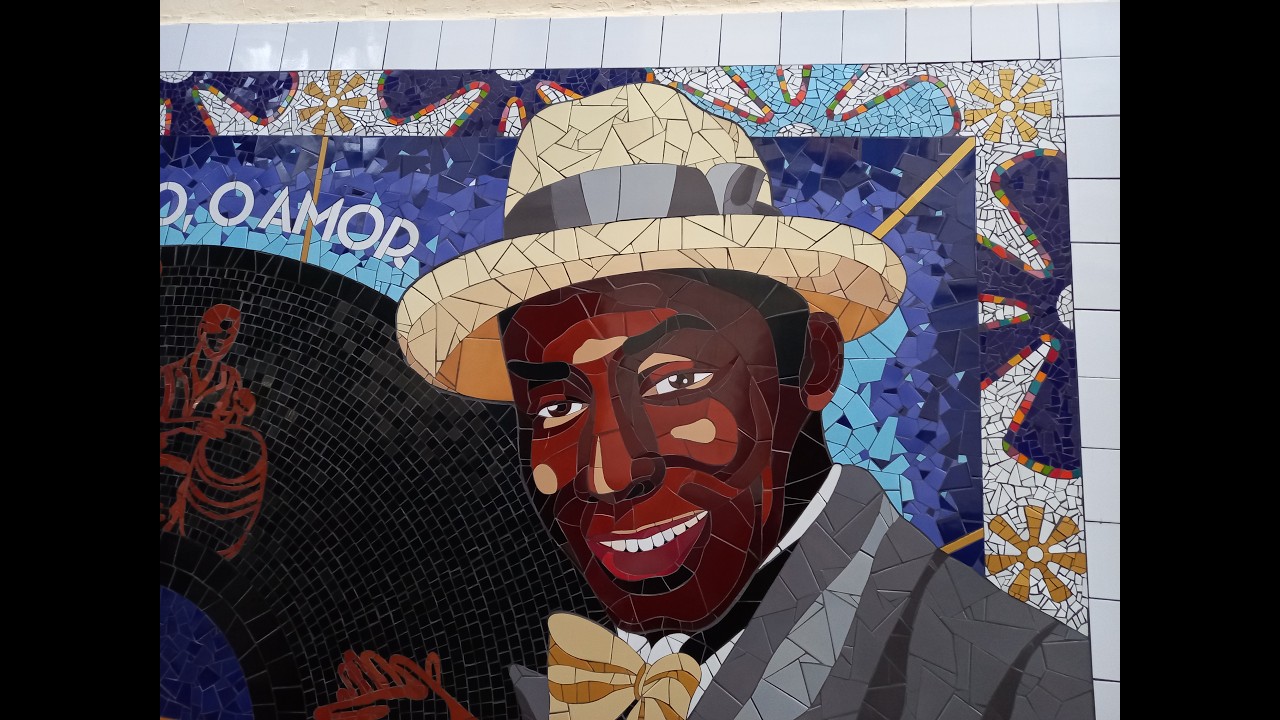 Mosaico Getúlio Marinho, o Amor