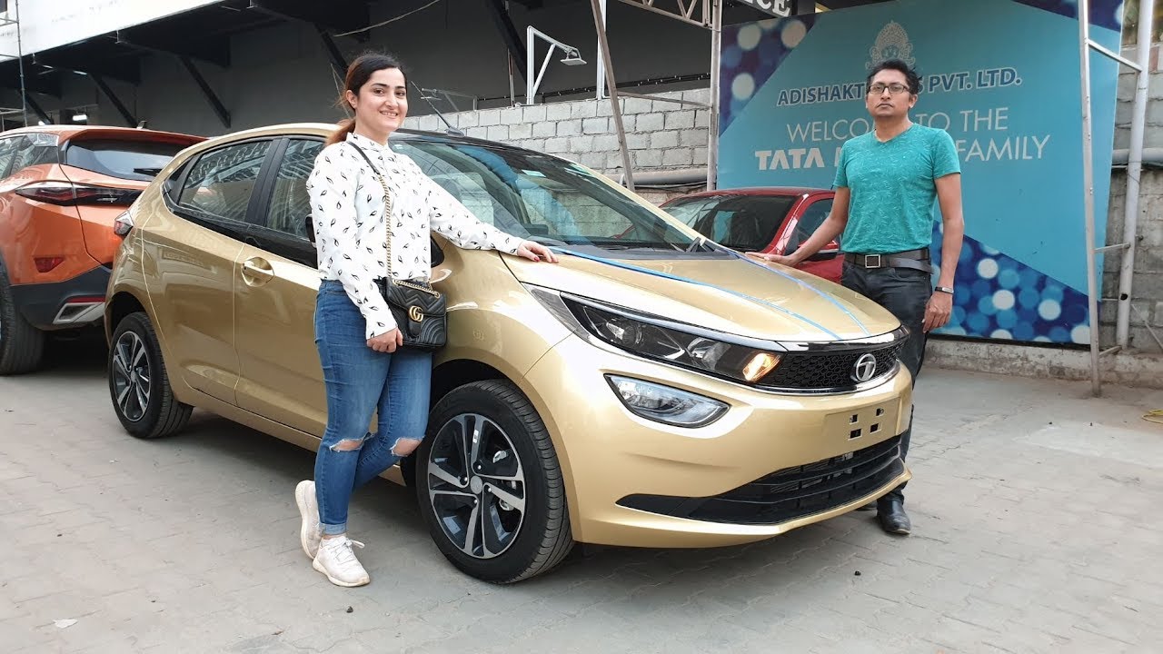 First Delivery Video of Tata Altroz High Street Gold | Key Handover,Exterior,Interior&Driving