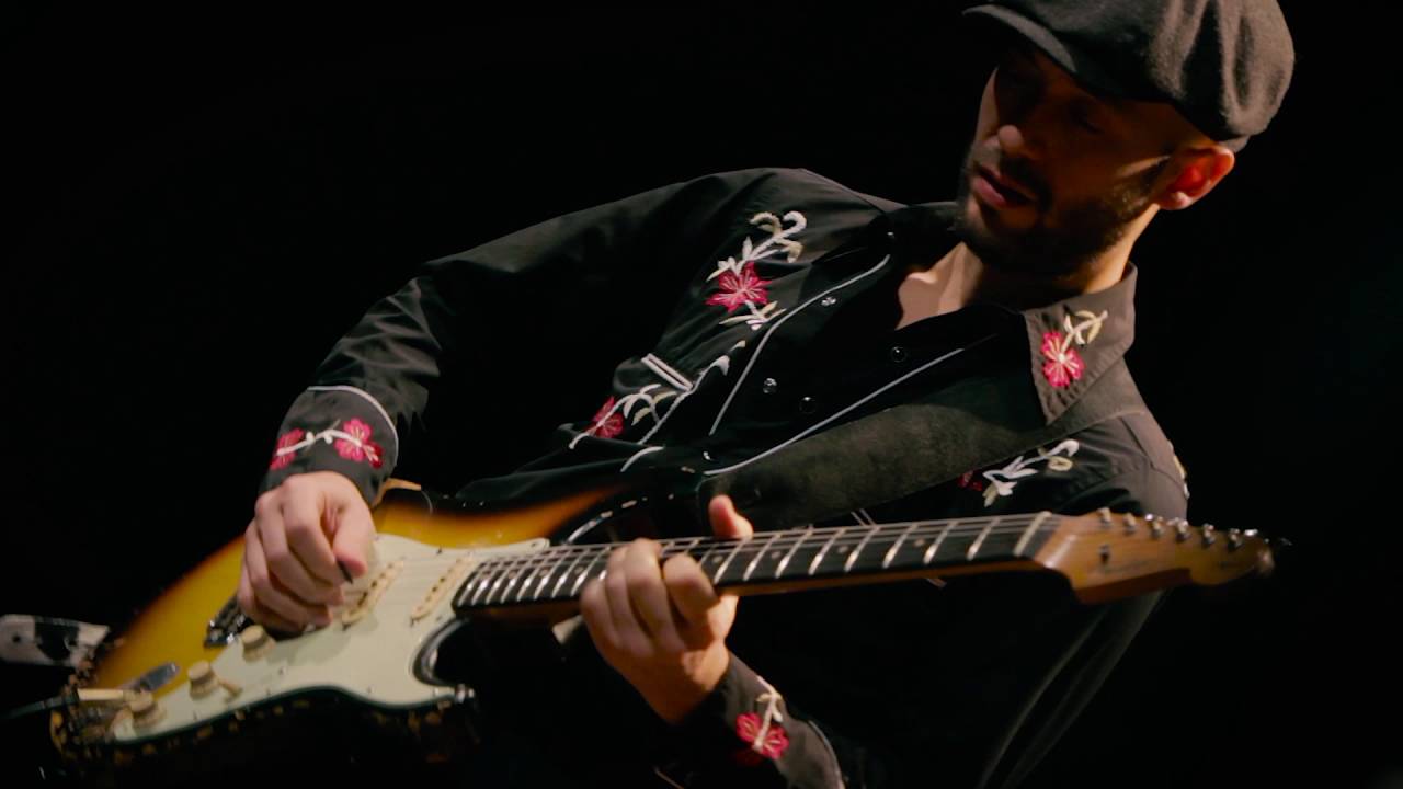 Riki Massini and Clive Bunker - A Million Miles Away (Rory Gallagher)