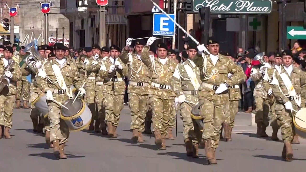 Desfile Punta Arenas Banda RIMec 35