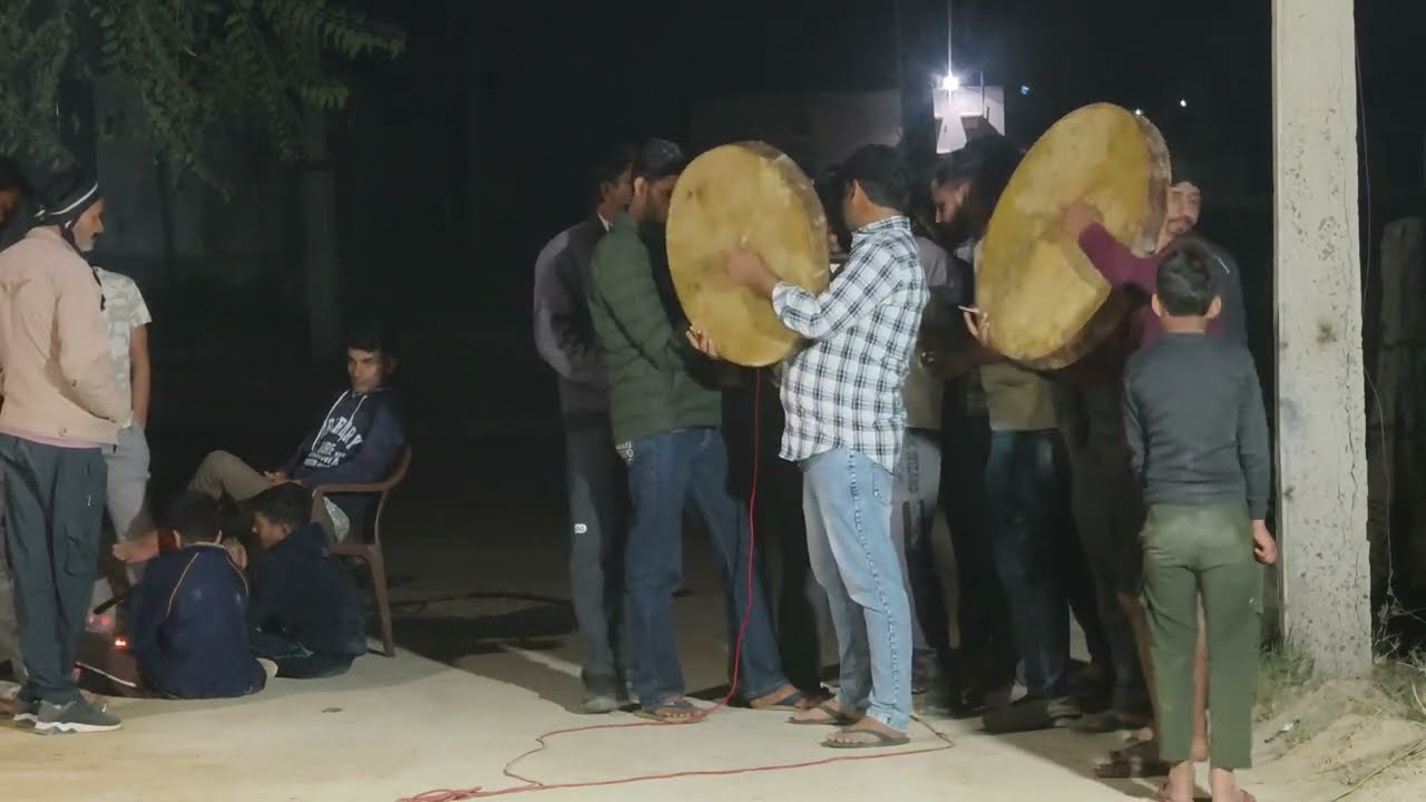 लालर ल्यादे रे।।गांव में होली पर खूब मजे आते है।।होली धमाल।।#holidhamal 