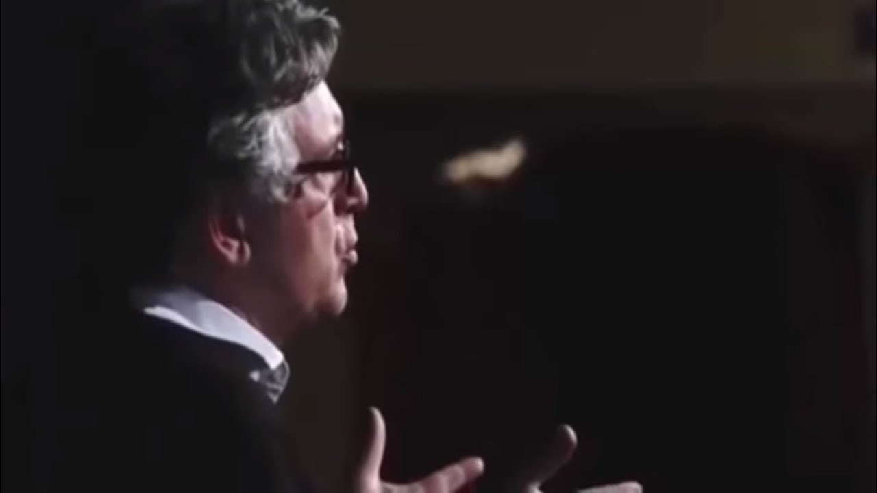 &phi; ➭ Michel Onfray. Redonner la dignit&eacute; au peuple.
