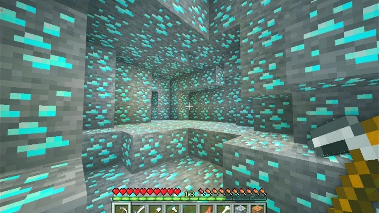 I FOUND DIAMONDS IN MINECRAFT ( FOR REAL)
