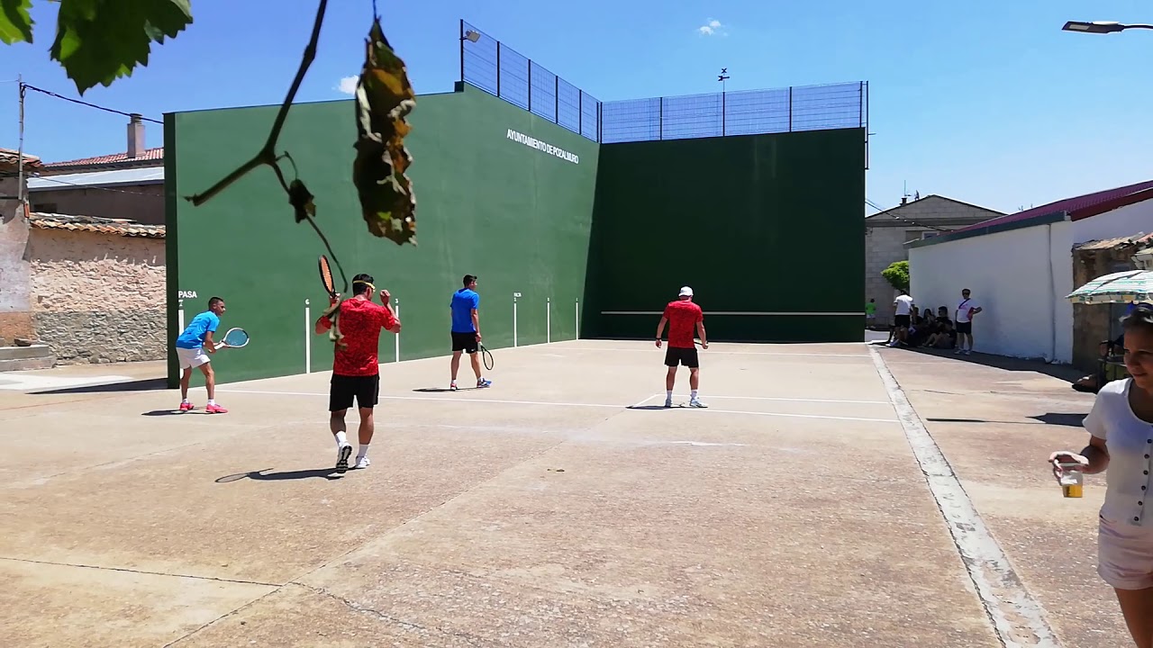 Frontenis 1a fase open de Pozalmuro Lechuga y Coro vs Jos&eacute; Juan y Txispi partido 2
