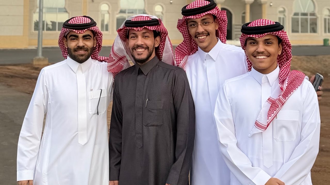 سنابات ضاري الفلاح | كل عام وأنتم بخير وسلامة 😍🤍🤍' 