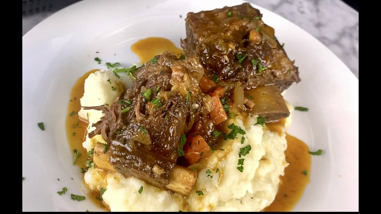 RED WINE BRAISED SHORT RIBS