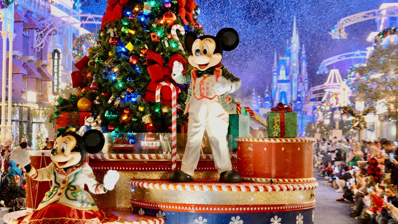 Mickey's Once Upon a Christmastime Parade 2021 FULL SHOW in 4K | Magic Kingdom Walt Disney World