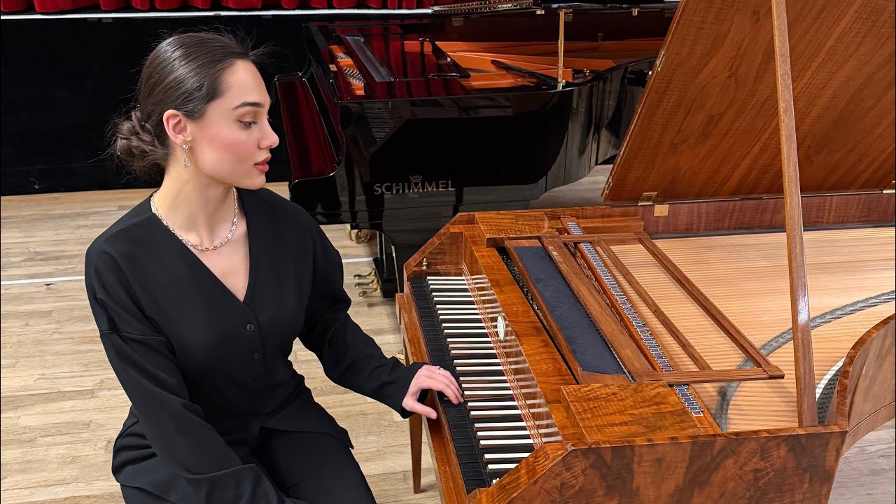 Joseph Haydn – Sonate in c Hob. XVI:20 (Milena Baroian – Fortepiano) 