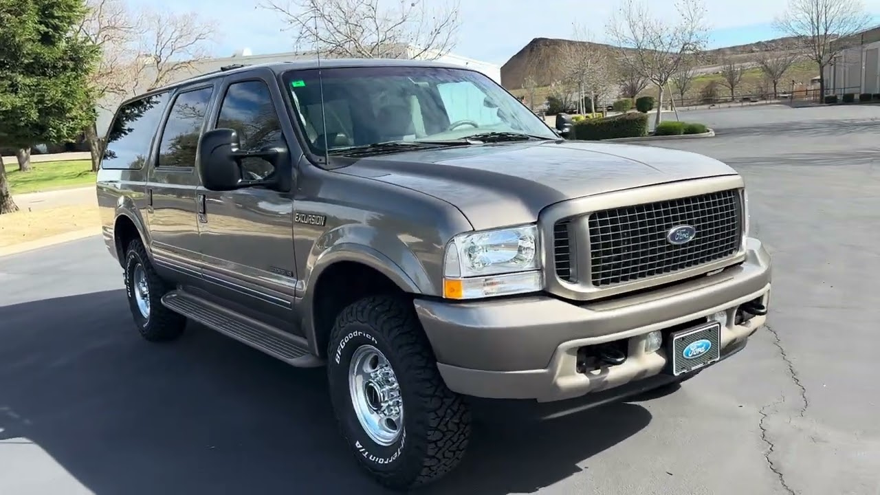 2002 Ford Excursion - Walk Around