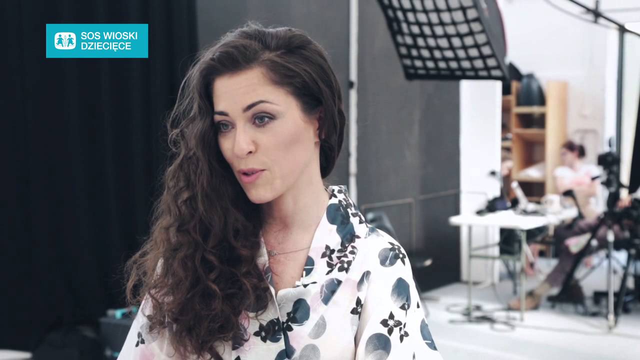 Natalia Kukulska i Natalka, podopieczna Stowarzyszenia SOS Wioski Dziecięce w Polsce