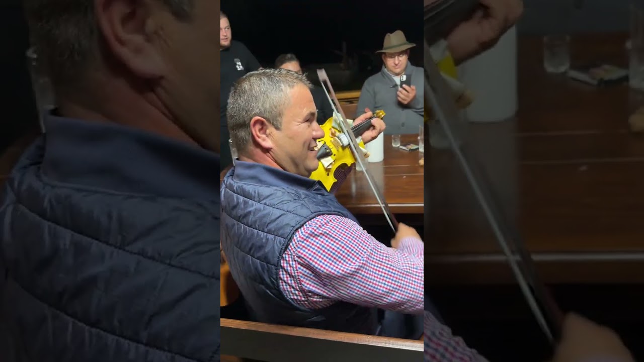 Chirila Ignat Târșolț 🎻