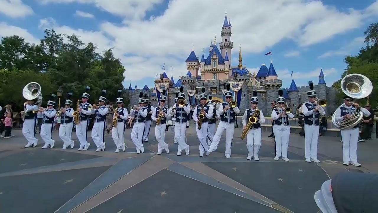 Disneyland 2025 - Disney Marching Band