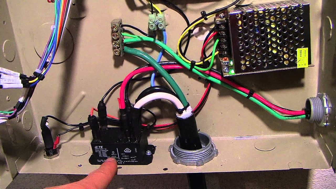 Краткий обзор самодельного зарядного устройства для электромобилей 2-го уровня.