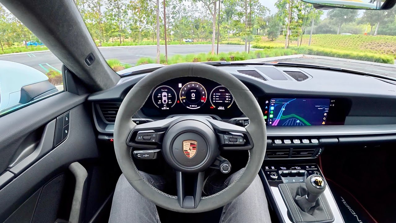 Porsche 911 GT3 2025 года (6-ступенчатая механическая коробка передач) - поездка по каньону от пе...
