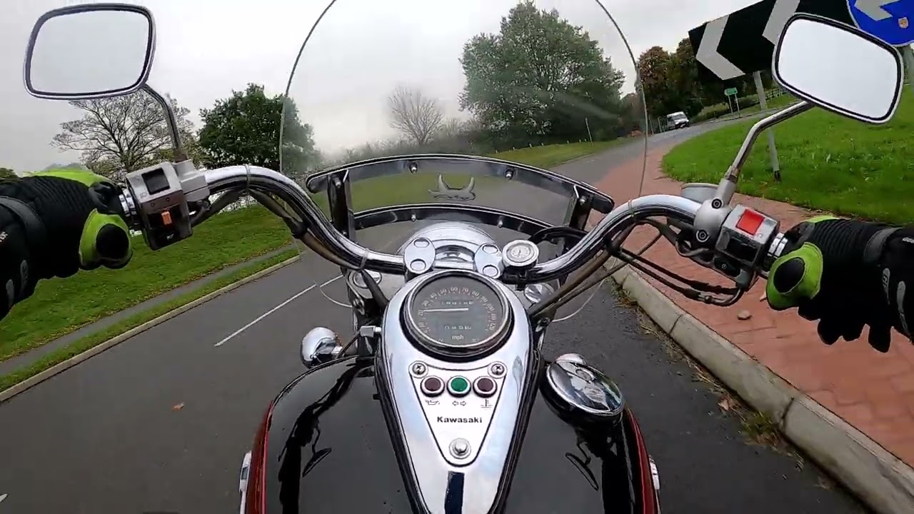 1999 Kawasaki VN800 Classic Walkaround & Test Ride.
