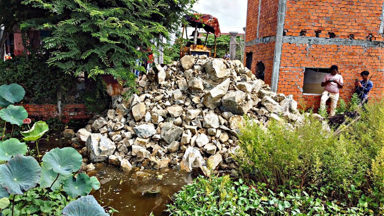 Fantastic New Project!! Filling Land By Bulldozer Komat'su D20P Push Stone with 5ton Trucks