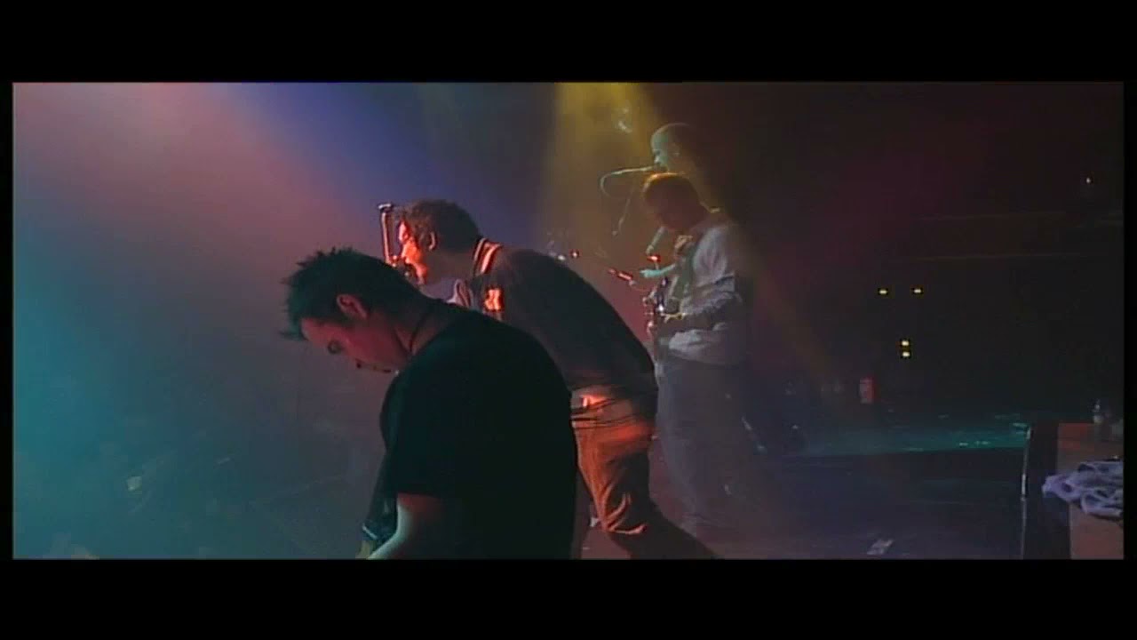 Ned's Atomic Dustbin -  Walking Through Syrup- Live At Dudley 2002