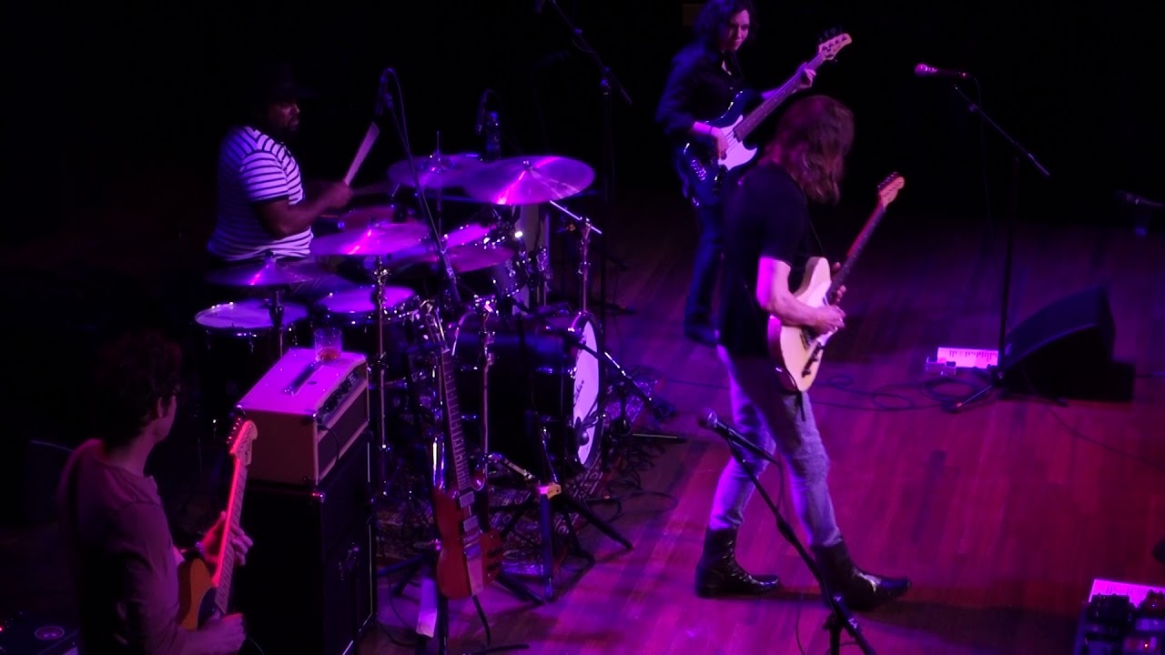 Robben Ford - At The Apollo (Jing Chi) @ TivoliVredenburg Utrecht NL