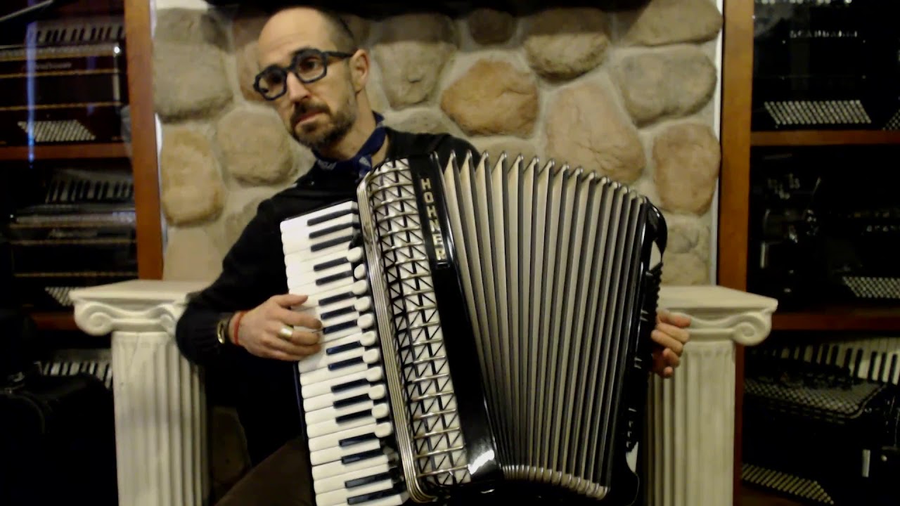 3671 - Black Hohner Atlantic IVN Musette Piano Accordion LMMM 41 120 $1999