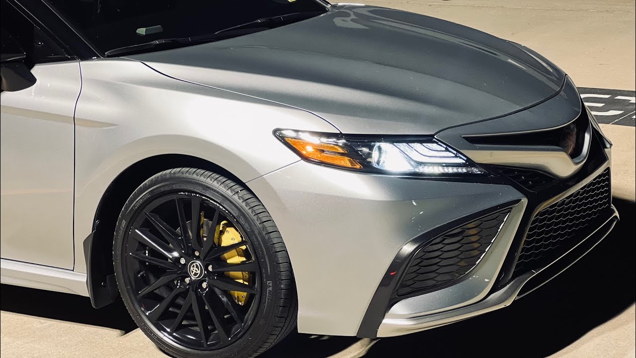 Накладки на суппорты для Camry XSE 2021 года