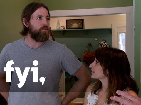 Tiny House Nation: Necessary Dining (S2, E18) | Home.Made.Nation