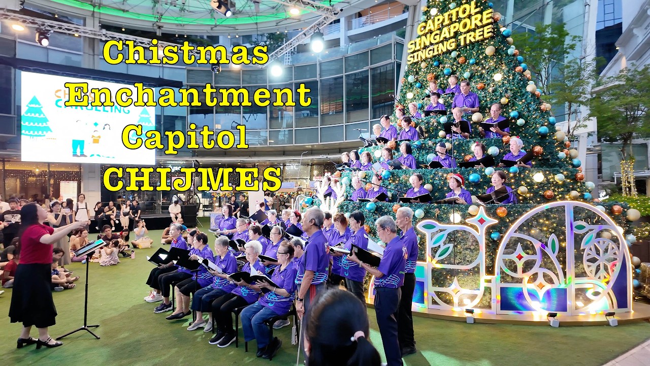 Christmas Enchantment Capitol & CHIJMES #singapore #christmas #snowfall #christmasmarket #carol