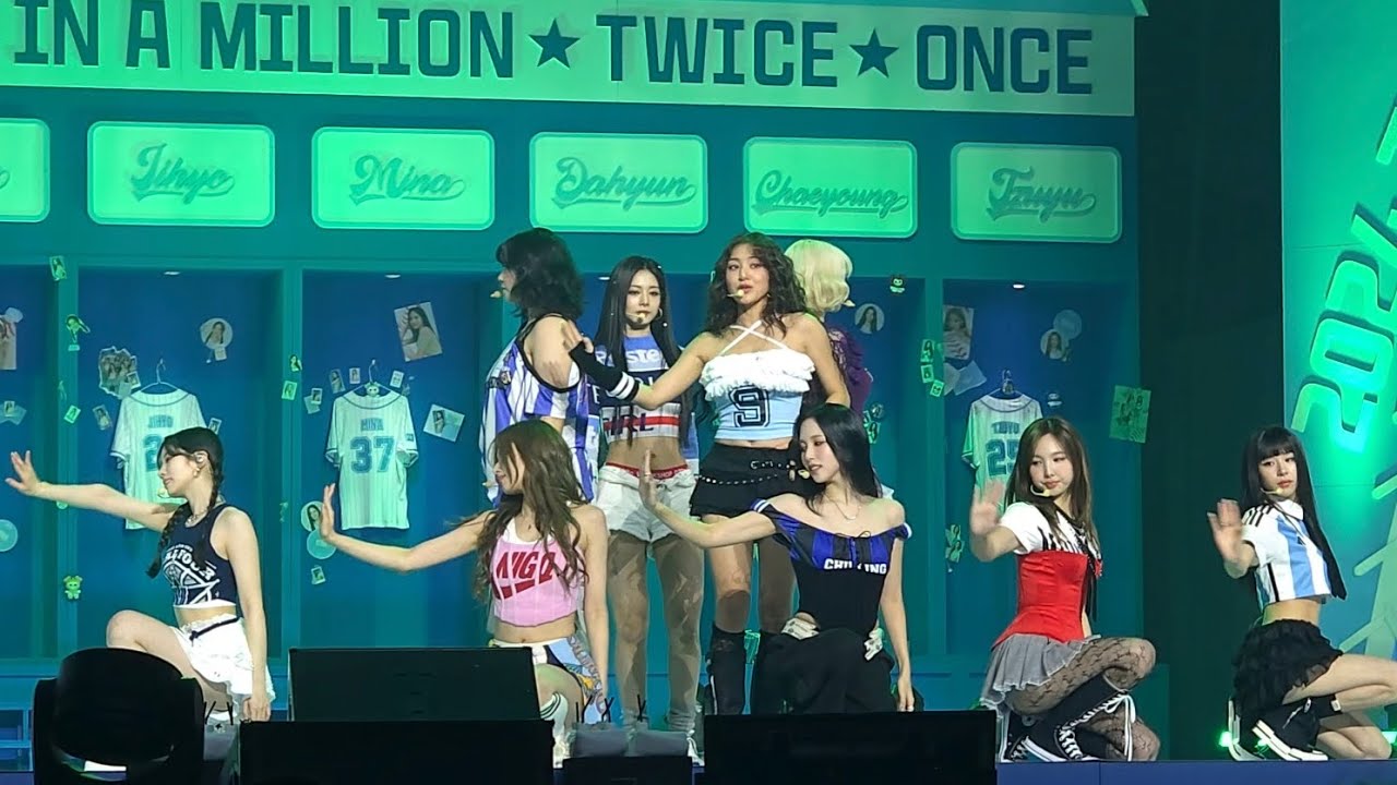 TWICE (트와이스) - Heart Shaker @ TWICE Fan Meeting “HOME 9ROUND” [241020 Fancam]