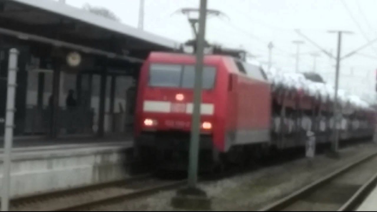 Züge in Bremerhaven Hbf (HD 1080p)